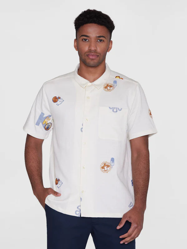 KNOWLEDGE COTTON APPAREL BOX FIT SS SHIRT EMBROIDERY